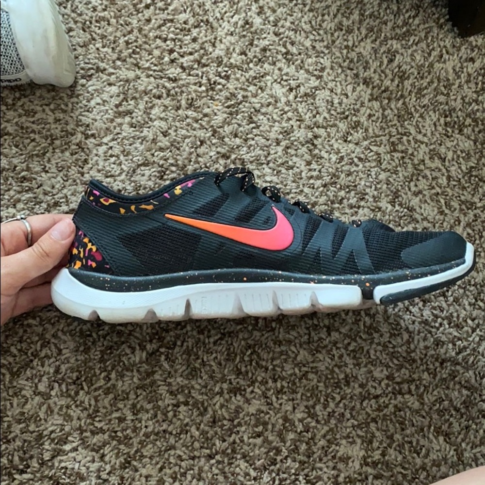Black and pink Nick running shoes